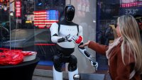 Проблемът на Tesla с AI е противоположен на този при Big Tech &ndash; недостатъчно разходи