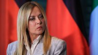 Коалицията на Мелони се пропуква заради натиск отдясно