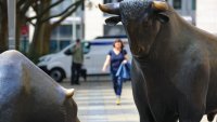 Анкета: Докога ще продължи ралито при компаниите за чипове?