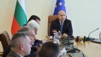 Радев: Наливането на пари във войната е по-скъпо от усилията за дипломация