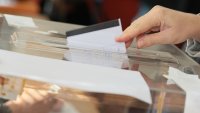 &bdquo;Сова Харис&ldquo; за изборите: Йотова и Вълчев имат 50,2% подкрепа, Гюров и Кандев &ndash; 23,7%
