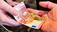 Над 8,8 млрд. евро са разходите за пенсии към август
