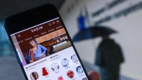 Shein планира IPO-то си в Хонконг за 19 август