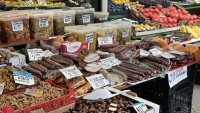 Основните хранителни продукти у нас продължават да поскъпват