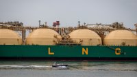 "Всеки е сам за себе си" в битката на Европа и Азия за природен газ