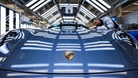 Porsche: от &bdquo;перлата в короната&ldquo; до тежест за Volkswagen