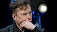 Заслужава ли Мъск заплащането си от 56 млрд. долара в Tesla?