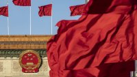 Китай инжектира милиарди в най-големите си банки и застрахователи