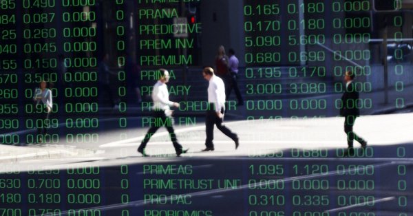 Водещият индекс на Лондонската фондова борса FTSE 100 завърши на зелена