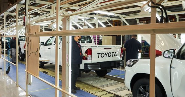 Производството на Toyota се увеличава с 44,3% до 766 683 броя
