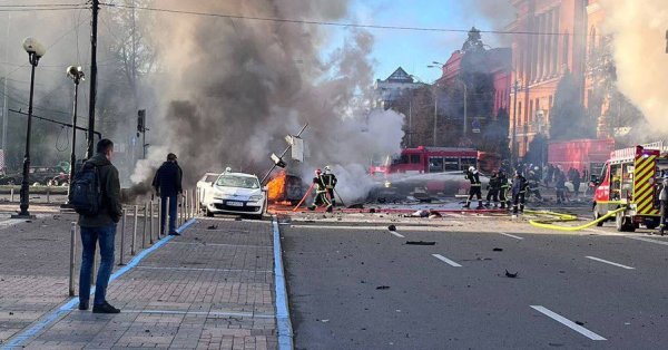 Съобщения за експлозии има и в Одеса град Днепър както и