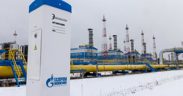 Според унгарски източници през август Газпром вече е започнал да