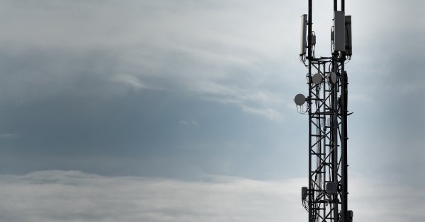 Представители на телекомуникационния сектор сега изразяват опасения че евентуална тежка
