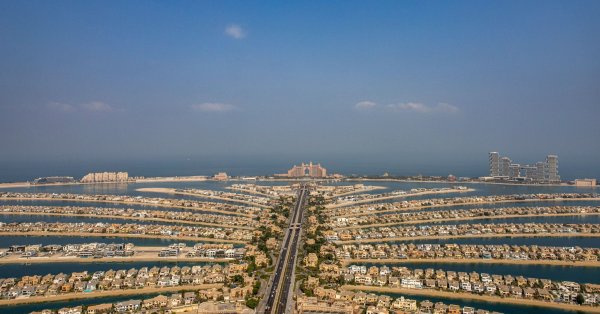 Заради неумолимия ръст на имотния пазар в Дубай в последната