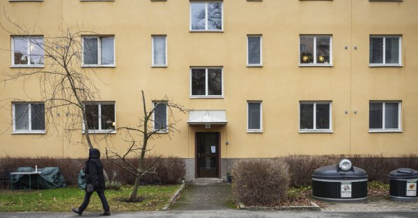Riksbank очаква спад на цените на жилищата с 18 до