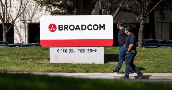 Broadcom разчиташе на ранно одобрение на сделката от ЕС като