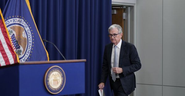 И все пак фондовите пазари реагираха със сривове на решението