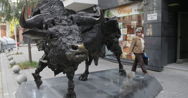 Индексът на дружествата със специална инвестиционна цел BGREIТ единствен отбеляза