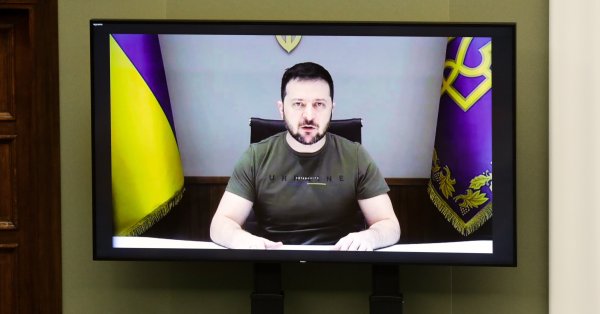 Възстановяването на електроснабдяването и водоснабдяването след тежката ракетна атака в