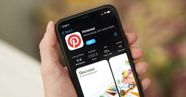 Цената на акциите на Pinterest се понижи с 2 5 по
