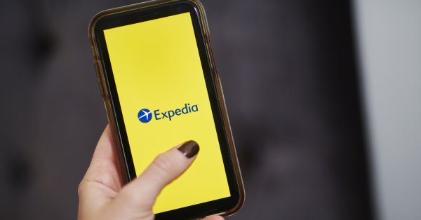 Цената на акциите на Expedia нарасна с около 1,5% по