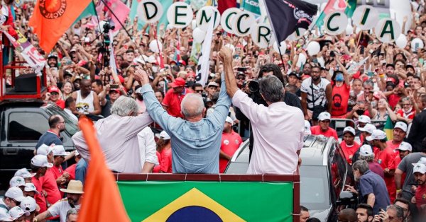 Бразилия се отправя към балотаж след малка преднина на Лула Какво е да