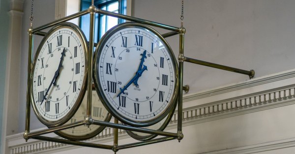 Поради факта че всеки отлага нещо поне до известна степен