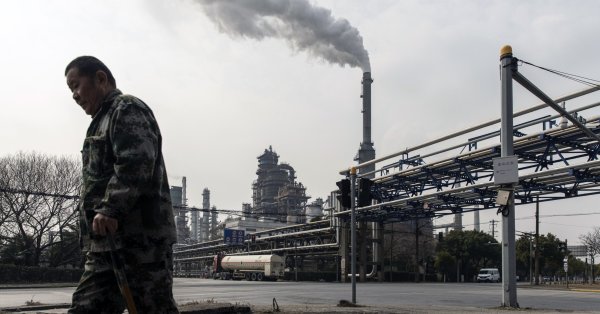 Очакваното увеличение на потреблението на петрол в Китай докато рафинериите