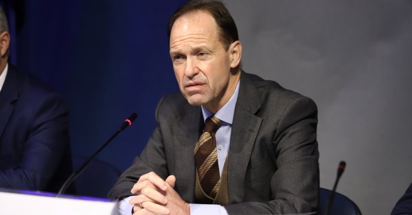 Те са единствено опит да бъде легитимирана военната инвазия на