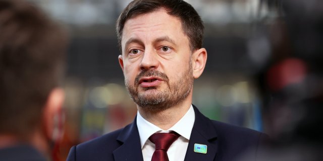 Матович подаде оставка като премиер през 2021 г като беше