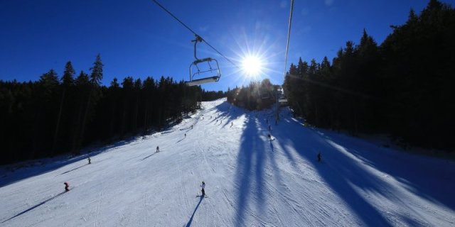Откриването на ски сезона в Пампорово и Боровец се отлагаПо