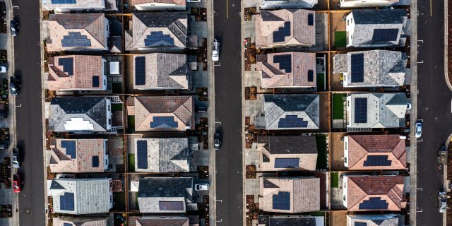 Тазгодишният скок в разходите по заеми смаза търсенето на жилищния