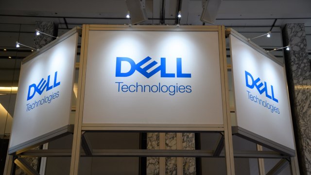 Броят на служителите на Dell ще е най-ниският от шест