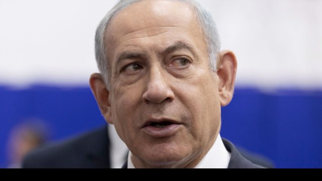 Нетаняху се обърна към ултранационалистите след като центристките партии го
