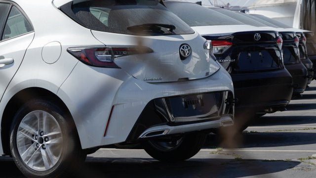 Toyota защити лидерската си позиция по продажби през 2022 г.