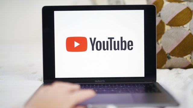 YouTube който вече е доминиращ играч в онлайн видеото се