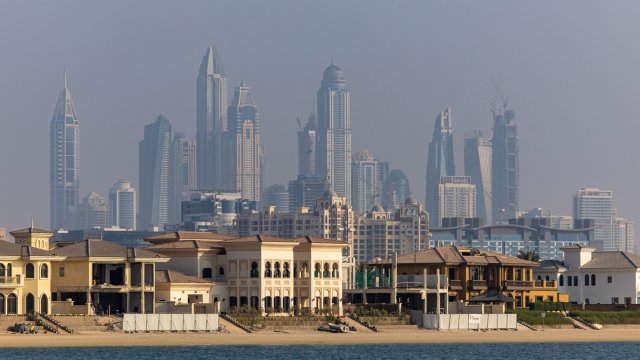 Силното възстановяване на жилищния пазар в Дубай тласна продажбите и