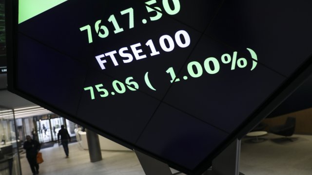 Британският FTSE 100 беше единственият основен индекс на ясно изразена