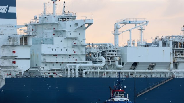 Доставките на втечнен природен газ също остават големи като флотилия