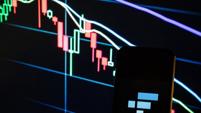 Вярата в правителството като спасител при рецесия си пробиваше път в