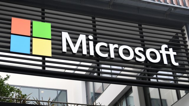Microsoft ще съкрати инженерни работни места тази седмицаMicrosoft разширява достъпа до ChatGPT Всеки