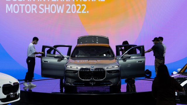 Марката BMW е успяла да продаде 2,1 млн. превозни средства,