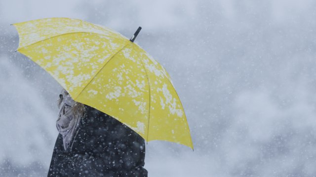 Снежната буря подчертава нарастващия стрес предизвикан от зачестяващите случаи на
