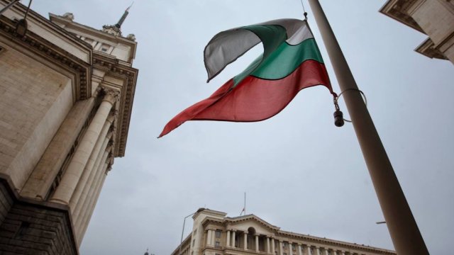 За България експертите прогнозират забавяне на ръста на икономиката от