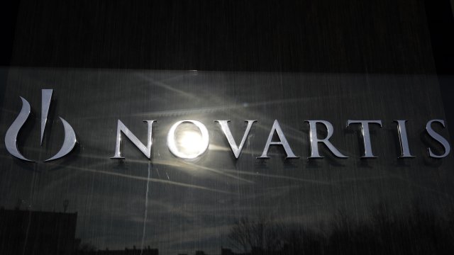 Колективният иск срещу Novartis и подразделението Par на Endo International