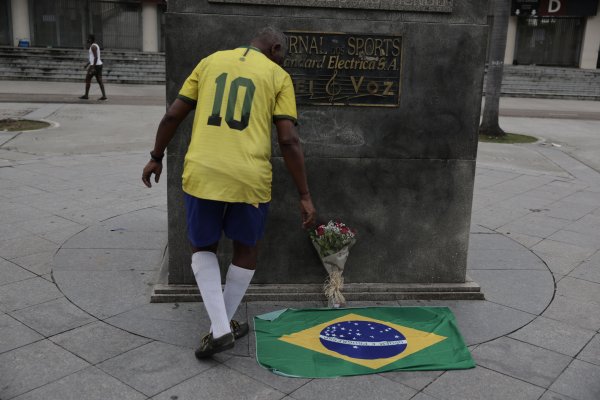 Бразилия потъна в тъга. Снимка:  EPA