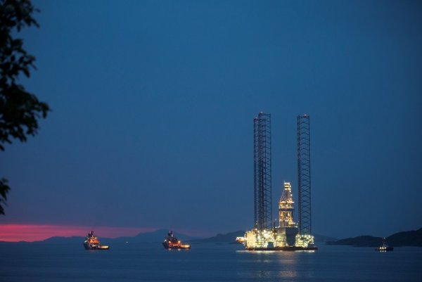 
	Seadrill отделя бизнеса си за добив на петрол в Северна Америка в публичната компания North Atlantic Drilling

	Пазарна капитализация: 2,6 милиарда долара

	Снимка:&nbsp;North Atlantic Drilling
