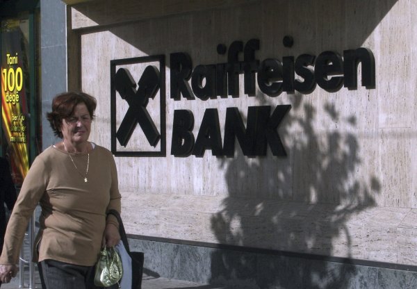 
	Raiffeisen Bank заема второ място в класацията с 43,8 пункта от индекса. Снимка: Ройтерс
