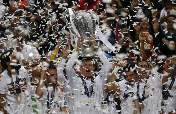 
	Реал Мадрид е испански футболен отбор, който печели Шампионска лига през 2014 г. Отборът е вторият най-скъп тим в света, оценен на 3,26 млрд. долара от Forbes.
