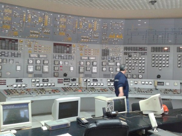 
	Оттук е бил командван вторият блок на ядрената ни централа. Снимка: Investor.bg
